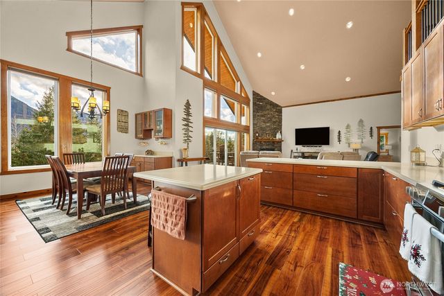 223 Carr Road E, Randle, WA 98377