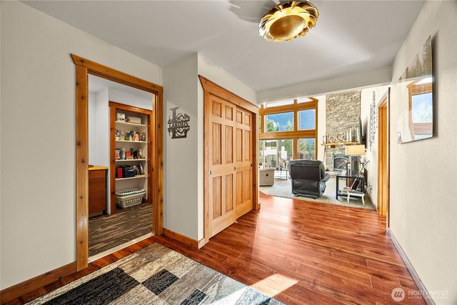 223 Carr Road E, Randle, WA 98377