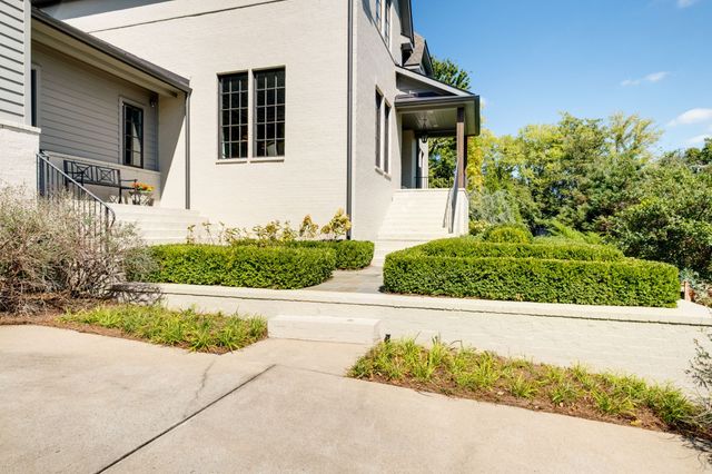 4523 Wayland Dr, Nashville, TN 37215