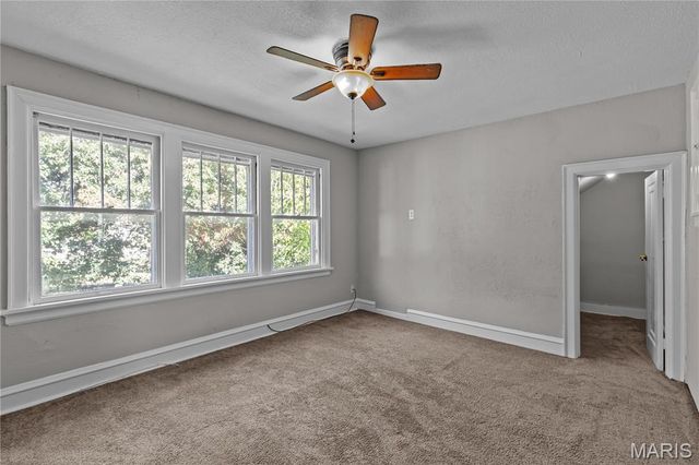 215 Carson Road, Ferguson, MO 63135