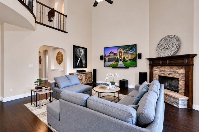 410 Salt Cedar Drive, Midlothian, TX 76065