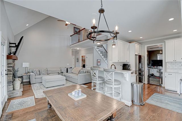 231 Plumstead Lane, Clemmons, NC 27012