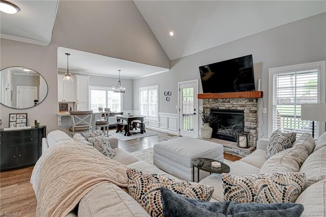 231 Plumstead Lane, Clemmons, NC 27012