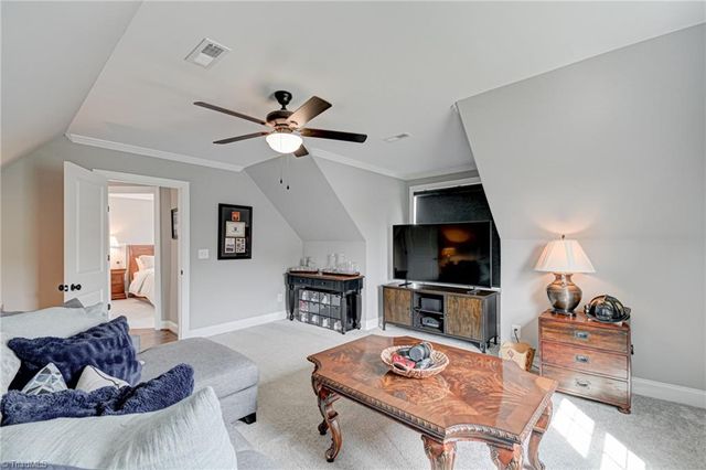 231 Plumstead Lane, Clemmons, NC 27012