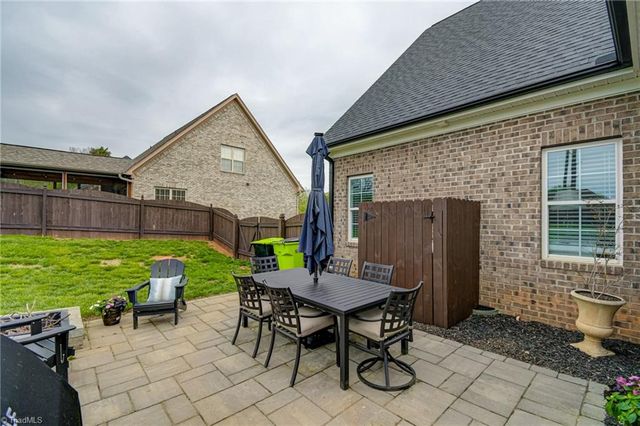 231 Plumstead Lane, Clemmons, NC 27012