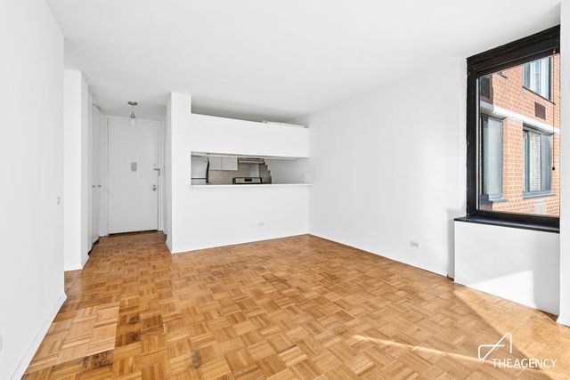 215 W 95th St Apt 7E, New York City, NY 10025