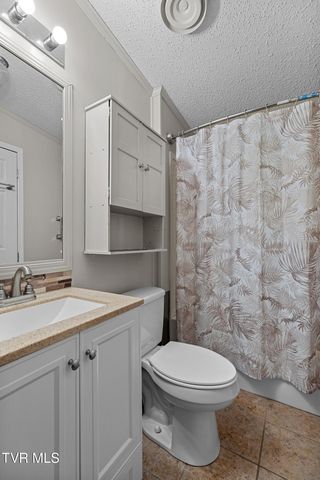299 Phillips Town Road, Bulls Gap, TN 37711