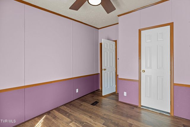 299 Phillips Town Road, Bulls Gap, TN 37711