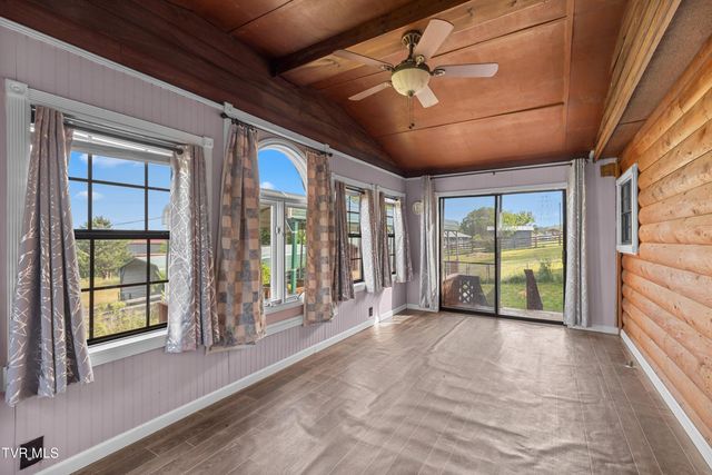 299 Phillips Town Road, Bulls Gap, TN 37711