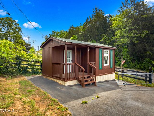 299 Phillips Town Road, Bulls Gap, TN 37711