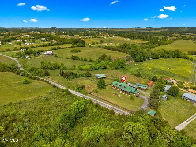 299 Phillips Town Road, Bulls Gap, TN 37711