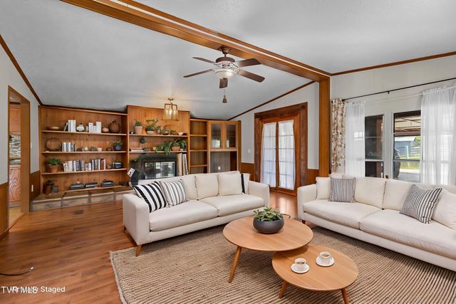 299 Phillips Town Road, Bulls Gap, TN 37711