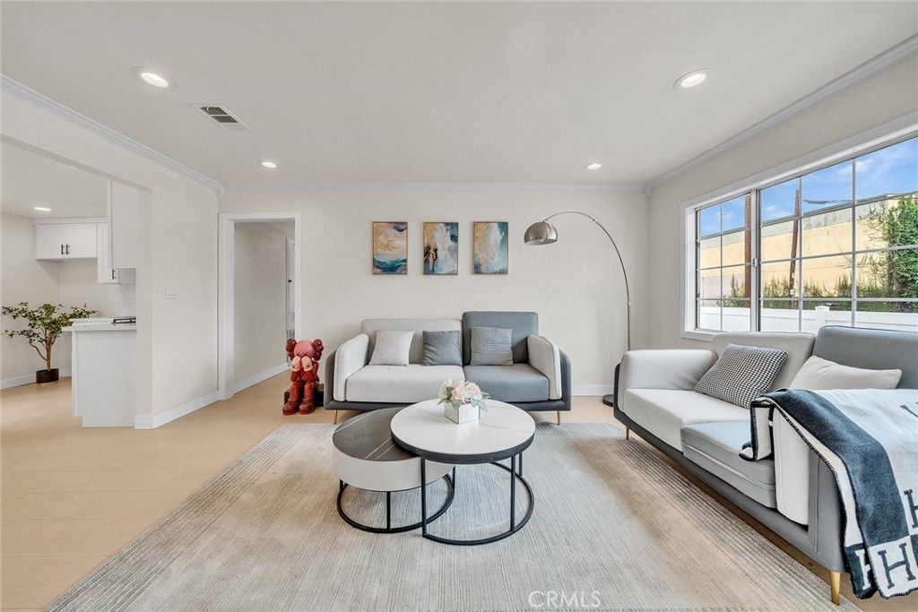 517 E 184th Street, Carson, CA 90746 — photo 3