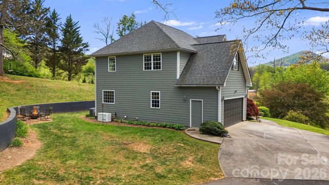 44 Goughes Branch Road, Leicester, NC 28748