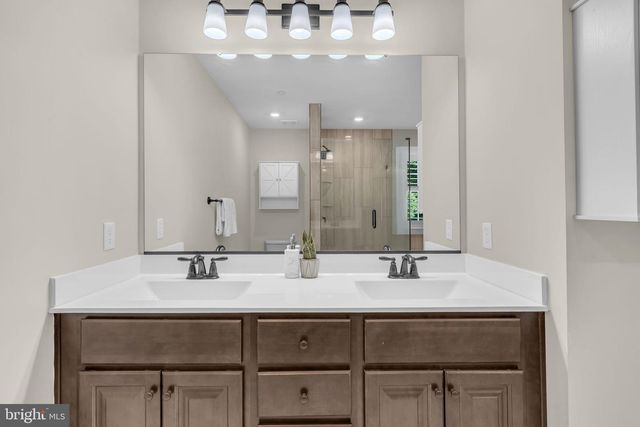 9192 MIMOSA DR, La Plata, MD 20646