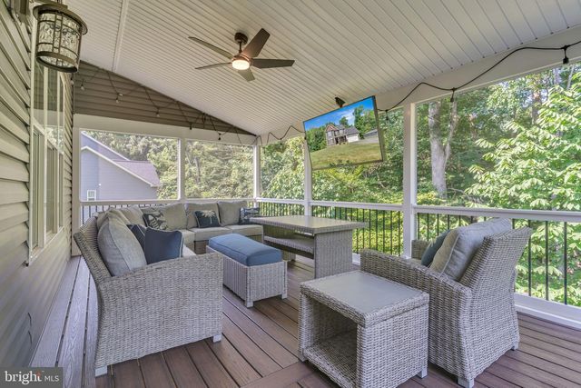9192 MIMOSA DR, La Plata, MD 20646