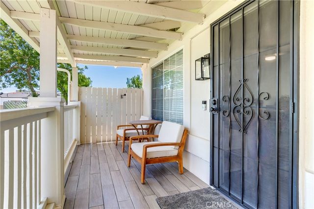 415 Hidalgo Avenue, Redlands, CA 92374