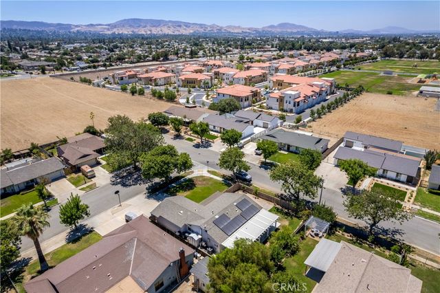 415 Hidalgo Avenue, Redlands, CA 92374