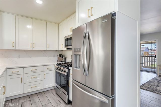 415 Hidalgo Avenue, Redlands, CA 92374