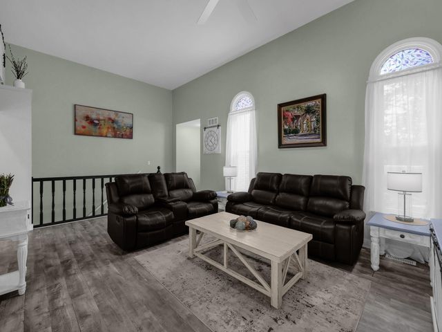 13050 Farmview Drive, Independence, KY 41051