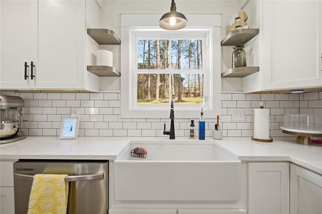 119 Brook Lane, Seneca, SC 29672