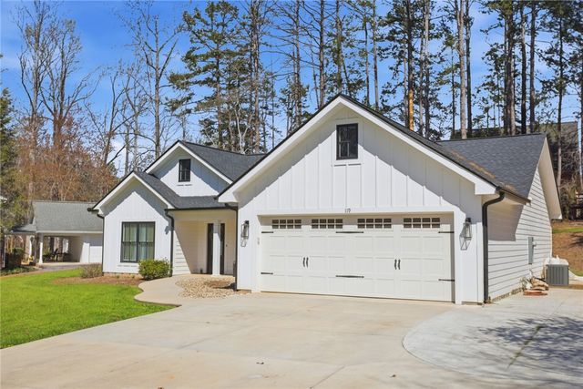 119 Brook Lane, Seneca, SC 29672