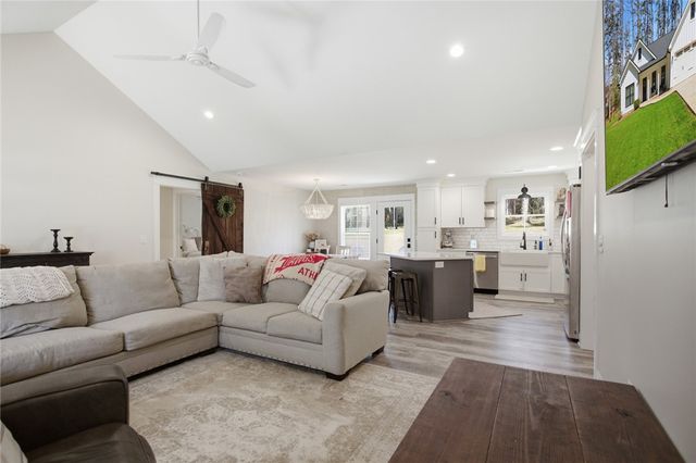 119 Brook Lane, Seneca, SC 29672