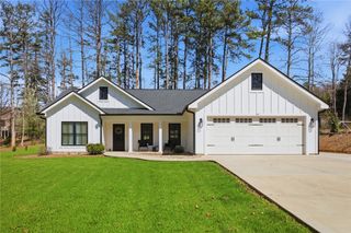 119 Brook Lane, Seneca, SC 29672