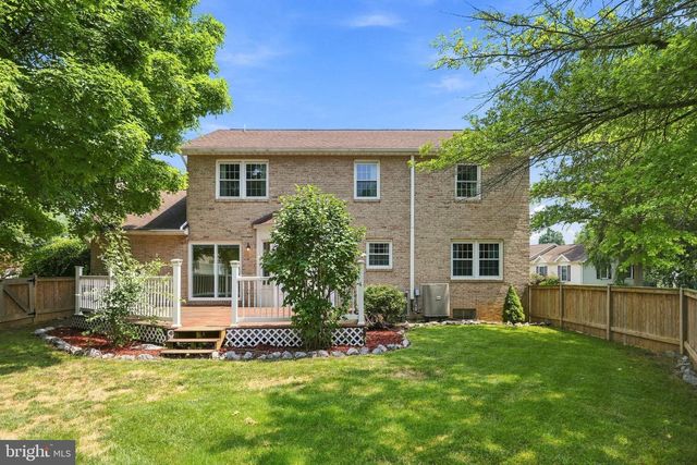 302 AMBLER LN, Falling Waters, WV 25419