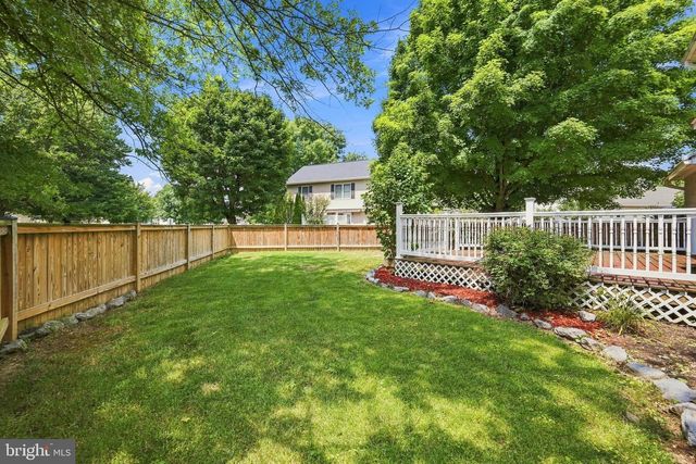 302 AMBLER LN, Falling Waters, WV 25419