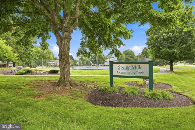 302 AMBLER LN, Falling Waters, WV 25419