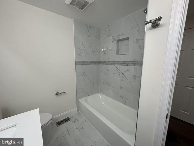 11 BRUCETOWN CT, Baltimore, MD 21228