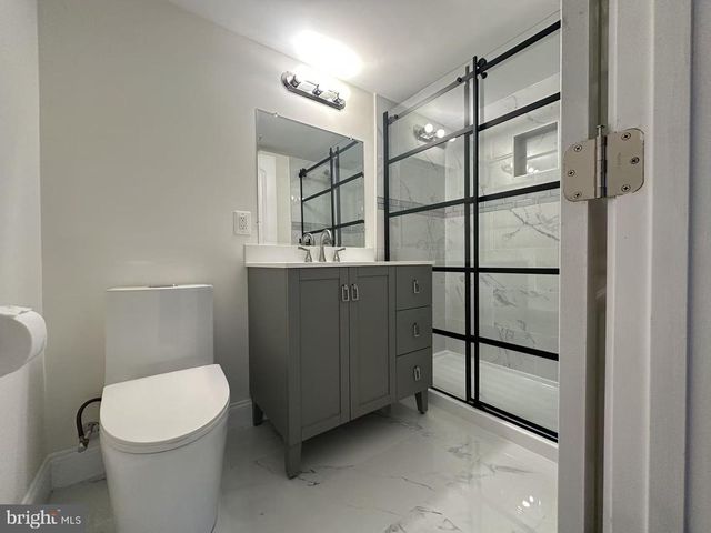 11 BRUCETOWN CT, Baltimore, MD 21228