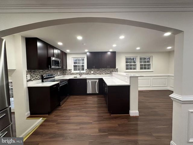 11 BRUCETOWN CT, Baltimore, MD 21228