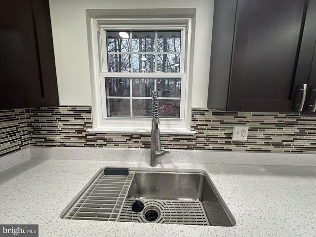 11 BRUCETOWN CT, Baltimore, MD 21228