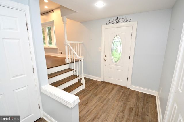 561 COVERED BRIDGE RD, Cherry Hill, NJ 08034