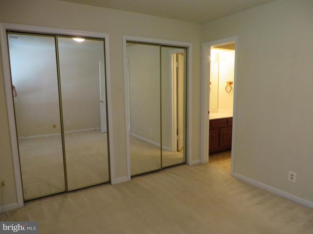 6008-C CURTIER, Alexandria, VA 22310