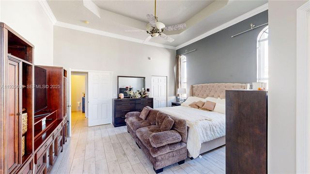 2835 Fairways Dr, Homestead, FL 33035