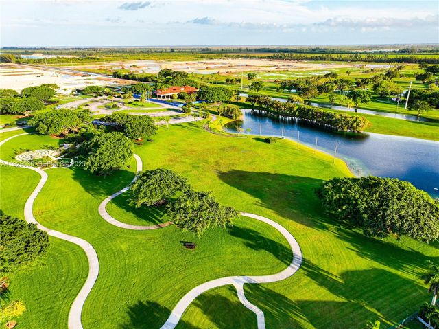 2835 Fairways Dr, Homestead, FL 33035