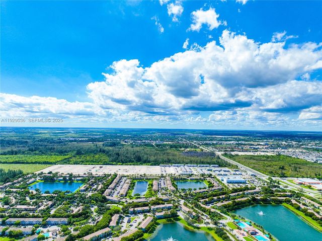 2835 Fairways Dr, Homestead, FL 33035