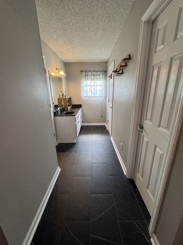 57 E Crystal Springs Rd, Kelso, TN 37348