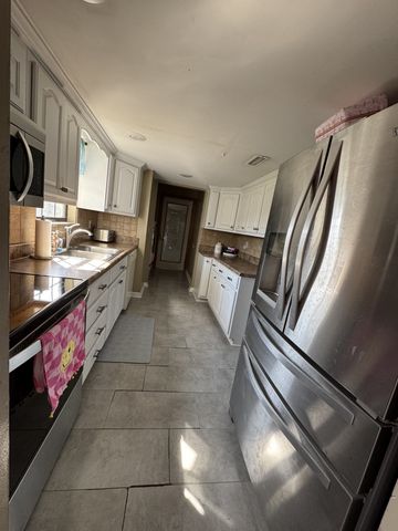 57 E Crystal Springs Rd, Kelso, TN 37348