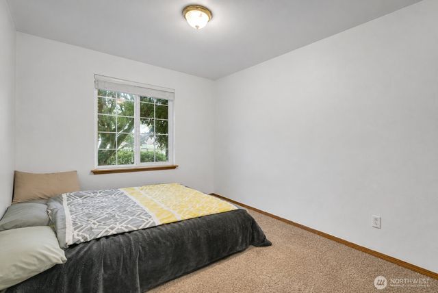 20217 86th Avenue Ct E, Spanaway, WA 98387