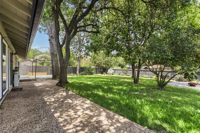 1602 Thornridge RD, Austin, TX 78758