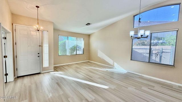 1543 S SEAN Court, Chandler, AZ 85286