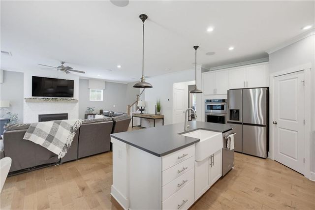 6156 Collins Road NW, Acworth, GA 30101