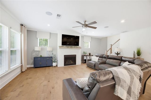 6156 Collins Road NW, Acworth, GA 30101