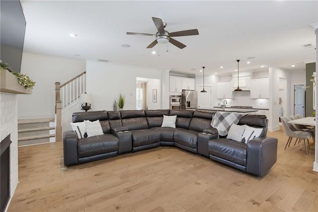 6156 Collins Road NW, Acworth, GA 30101