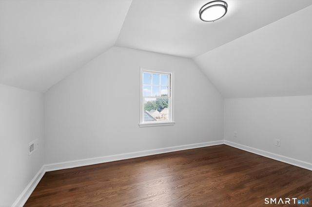 30 Jarvis Road, Manchester, CT 06040