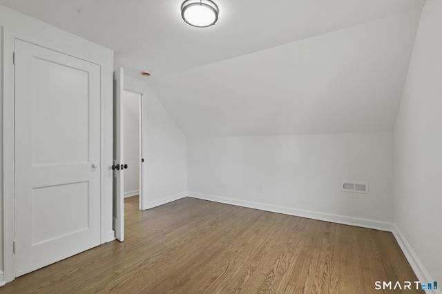 30 Jarvis Road, Manchester, CT 06040